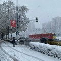 Oprez vozačima: Sneg na putevima, u pojedinim delovima Srbije očekuje se i do 40 centimetara pokrivača