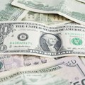 Амерички долар пао на најнижи ниво за четири године након Трампових коментара у Ајови
