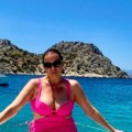 (Foto) Olja Karleuša drastično smršala, svi gledaju u njene vitke noge: Pevačica otkrila tajnu izgleda - promenila je samo dve…