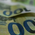 Dinar sutra neznatno promenjen u odnosu na evro
