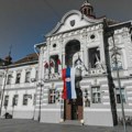 Sednica Skupštine grada Zrenjanina počela minutom ćutanja povodom smrti Ratka Mladića