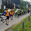 “Čuvari Ustava”: Studenti biciklima krenuli kroz Srbiju, nose tri primerka Ustava