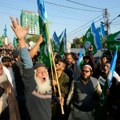 Izbori u Pakistanu: Khanovoj partiji najviše mandata, ali nikome većina