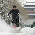 Peking zavejan Zatvoreni autoputevi, temperature u minusu i narednih dana
