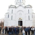 Srećno badnje jutro i badnji dan: Tradicionalna seča badnjaka na Oplencu