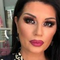 "Hormoni i terapije su mi izobličili lice i telo" Pevačica dobila dete u 52. godini, borba trajala dugo