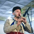 PONOS PIROTA: Dušan Antić još jednom zablistao na Saboru frulaša u Prislonici
