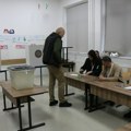 Najnoviji presek; CIK: Do 15 časova na KiM glasalo 14,21 odsto birača; U Klokotu 21,41 odsto