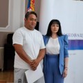 Grad Leskovac uručio nova rešenja roditeljima-negovateljima