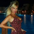 Ćerka Jasne Milenković Jami napustila Srbiju Lea se baškari u suvoj egzotici, pogled kao sa razglednice (foto)