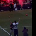 Spektakl u Istanbulu! Dušan Vlahović "zapalio" među navjačima Bešiktaša! (video)