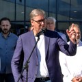 Predsednik Vučić u Zapadnobačkom okrugu, obišao akademiju za estetsku medicinu