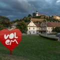 Još nije podeljeno svih 100.000 turističkih vaučera: Evo koliko je ostalo i ko može da se prijavi