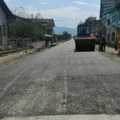 Prvi sloj asfalta kroz Strojkovce