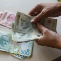 Zaposleni u zdravstvu dobijaju povišice! Povećanje plata ide i do 100 evra, a evo ko ostvaruje pravo na ovu pomoć države