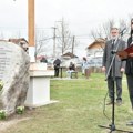 "Simbol nekažnjenog zločina već 20 godina": U Gračanici otkriven spomenik žrtvama martovskog pogroma (foto)