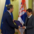 Žiofre uručio Ani Brnabić godišnji izveštaj Evropske komisije