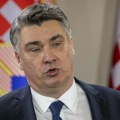 Hrvati se krste i ne veruju Ovo je novi slogan Milanovića za predstojeće predsedničke izbore (foto)