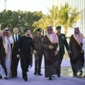 Uživo Zelenski stigao u saudijsku arabiju! Sve je spremno za pregovore! Tramp ima loše vesti za Putina, dolazi dan odluke…