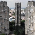 Srbin renovirao kupatilo, pa ostao u šoku Srušio zid u zgradi iz 1975. i pronašao blago – ljudi ne veruju šta vide na…