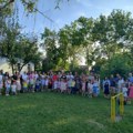 Pesma, igra, gluma, po koja suza i mnogo emocija na oproštajnoj priredbi predškolaca u vrtiću „Crvenkapa“ (FOTO)