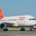 Srušio se avion Er Indije sa više od 200 putnika