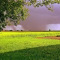 Letnje temperature do 32, ali samo još danas Vikend donosi oblake i pljuskove