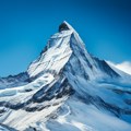 Godišnje „osvojimo“ četiri Mont Everesta: Ne peške, ne biciklom, već skrolovanjem