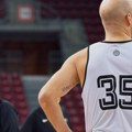 Nik Kalates počeo sa treninzima u Partizanu: Pogledajte prve fotke novog pojačanja sa Željkom Obradovićem
