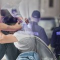 Četvorica tinejdžera napala maloletnika kod škole u Obrenovcu, oglasila se majka: "Ušao je u školu krvav"
