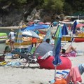 Pivo dva evra, a ručak 10! Letovanje za manje od 300 evra: Destinacija u komšiluku doživela turistički bum