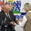 Gradonačelniku uručeno priznanje: Leskovac najbolji domaćin manifestacije „Blago Srbije“