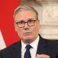 Velika Britanija sprema velike promene: Starmer najavio mogućnost zabrane društvenih mreža za tinejdžere