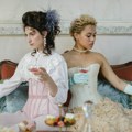 „Smrtonosne pantalone“ iz Zare nisu prvi opasan trend, u istoriji mode bilo je i mnogo gorih