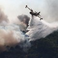 Drama na omiljenom letovalištu Srba! Paklena borba sa vatrom! Požari bukte na više lokacija, helikopteri i vatrogasci…