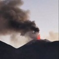 Najaktivniji vulkan u Evropi izazvao haos na aerodromima: Otkazano 700 letova, avioni preusmereni (video)