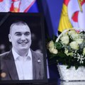 Tužne slike iz Skupštine grada Beograda: Neutešna porodica na komemoraciji Dejanu Milojeviću