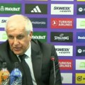 Željko Obradović o "potpisivanju ugovora" na skandiranje Grobara: "Učiniću sve da ostanem u Partizanu"