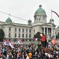 Rojters: Demonstranti preplavili Beograd, jedan od najvećih antivladinih skupova