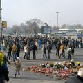 Na Vučićeve sumnje zašto je Bačulov bio na Železničkoj stanici jutro pre pada nadstrešnice, Bačulov odgovara: Ovo je dno dna…