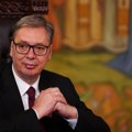 Вучић са Пезешкијаном: Србија поздравља прекид оружаних дејстава и наставак разговора
