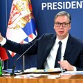 Pojedini lekovi i četiri puta jeftiniji; Vučić predstavio spisak: Ovo su nove, niže cene