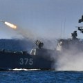 Putin poslao ratne brodove kod spornog japanskog ostrva: prvo ga posetio, pa opkolio i razbesneo Tokio