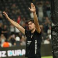 Kontroverzno obećanje Turčina zbog Vlahovića: "Prošetaću se u donjem vešu ako..."