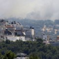 Požar u Atini, pet vatrogasnih vozila na terenu