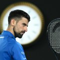 VIDEO Novak odgovarao na brza pitanja: Ibrahimović mu omiljeni fudbaler, evo kako mu izgleda savršen dan i gde mu je…