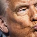 „Zaustavili smo i Srbiju, spremala se…“: Tramp na samitu NATO o „mirovnim uspesima“ Amerike u svetu