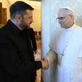 Papa ponovo ponudio Zelenskom da održi pregovore sa Rusijom u Vatikanu