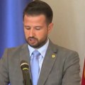 "Džaba ti je Oksford kad ponosa nemaš" Stihovi koji tresu Crnu Goru!