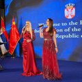 Prijem povodom Dana državnosti Srbije: Sestre Gobović oduševile publiku u Pekingu, pevale i na kineskom!